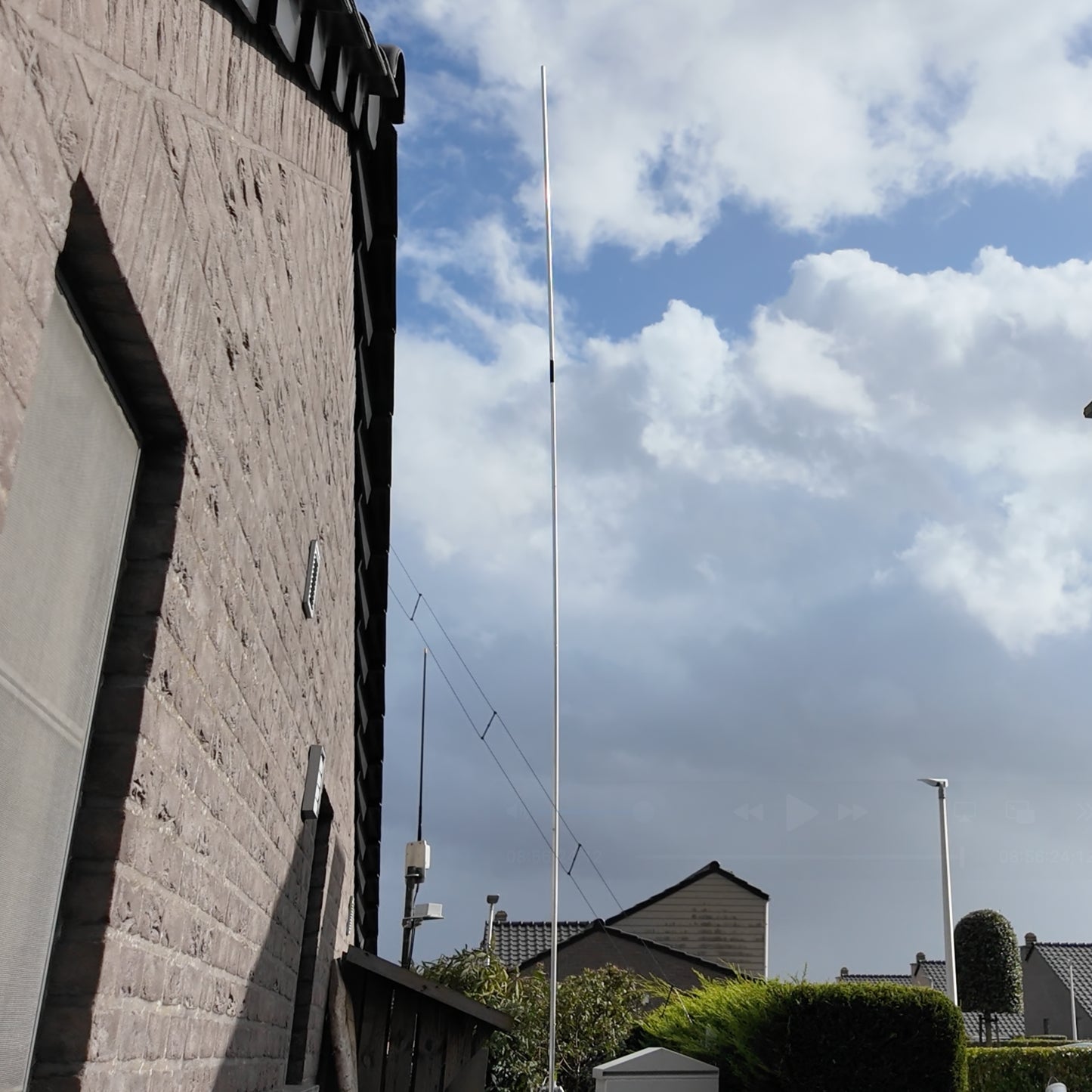 3.6kW IronWave9 — Rugged Multiband Vertical for Serious Operators (80M-15M)