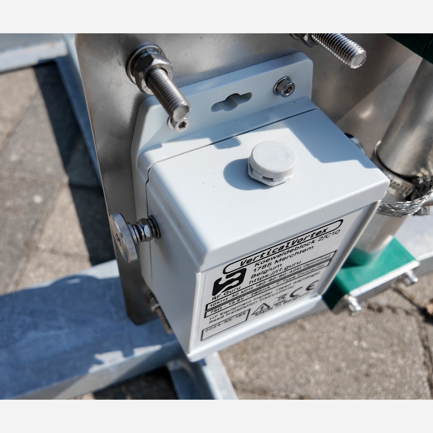 VerticalVortex an active E-Probe for the LowBands (160M-40M)