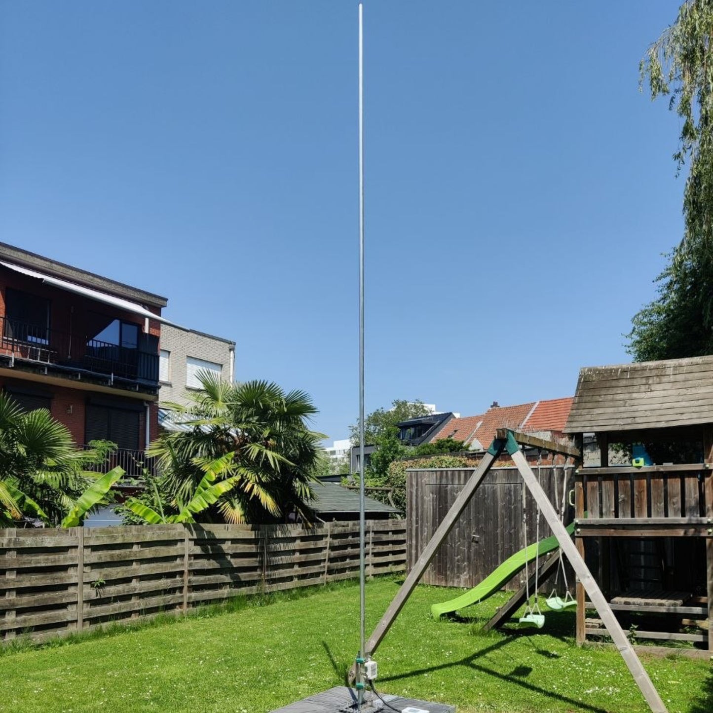 3.4kW IronWave6 — Rugged Multiband Vertical for Serious Operators (40M-10M)